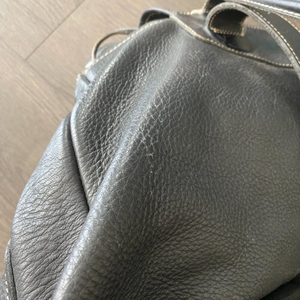 VINTAGE ROOTS LEATHER BACKPACK BLACK PREOWNED - Picture 15 of 16